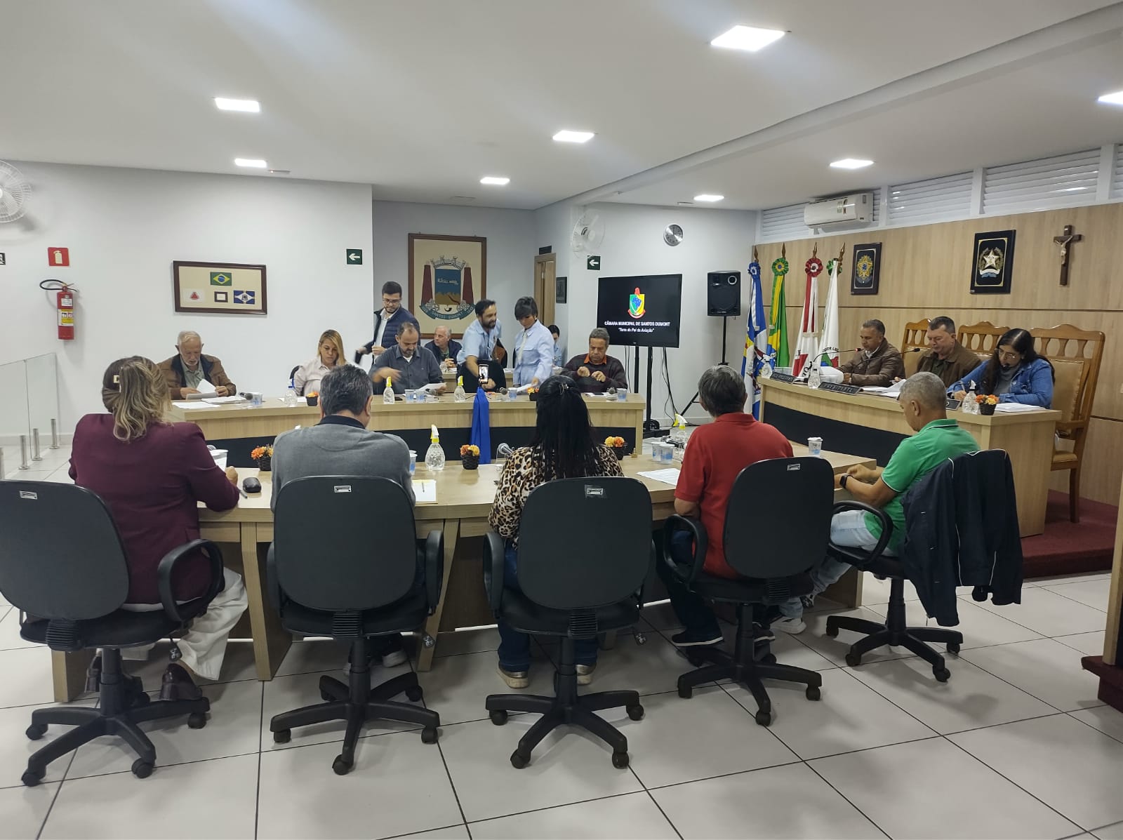 Prefeitura de Santos Dumont é autorizada a conceder reajuste salarial aos servidores relativo a diferença do piso do magistério